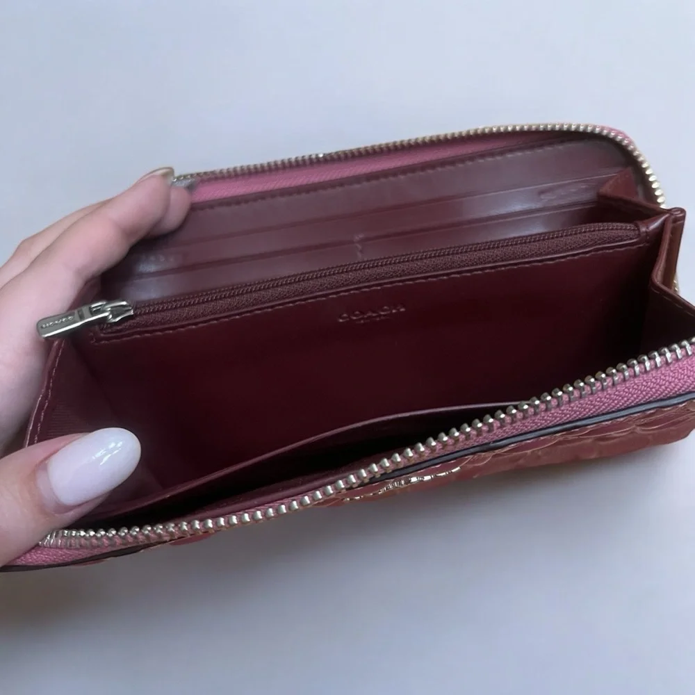 Coach Accordion Zip Signature Debossed Wallet